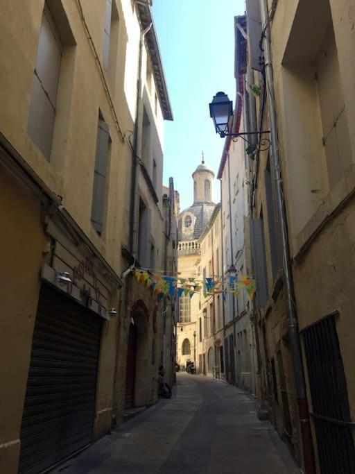 Studio Sous Les Toits Tres Bien Place Et Climatise Montpellier Exterior foto
